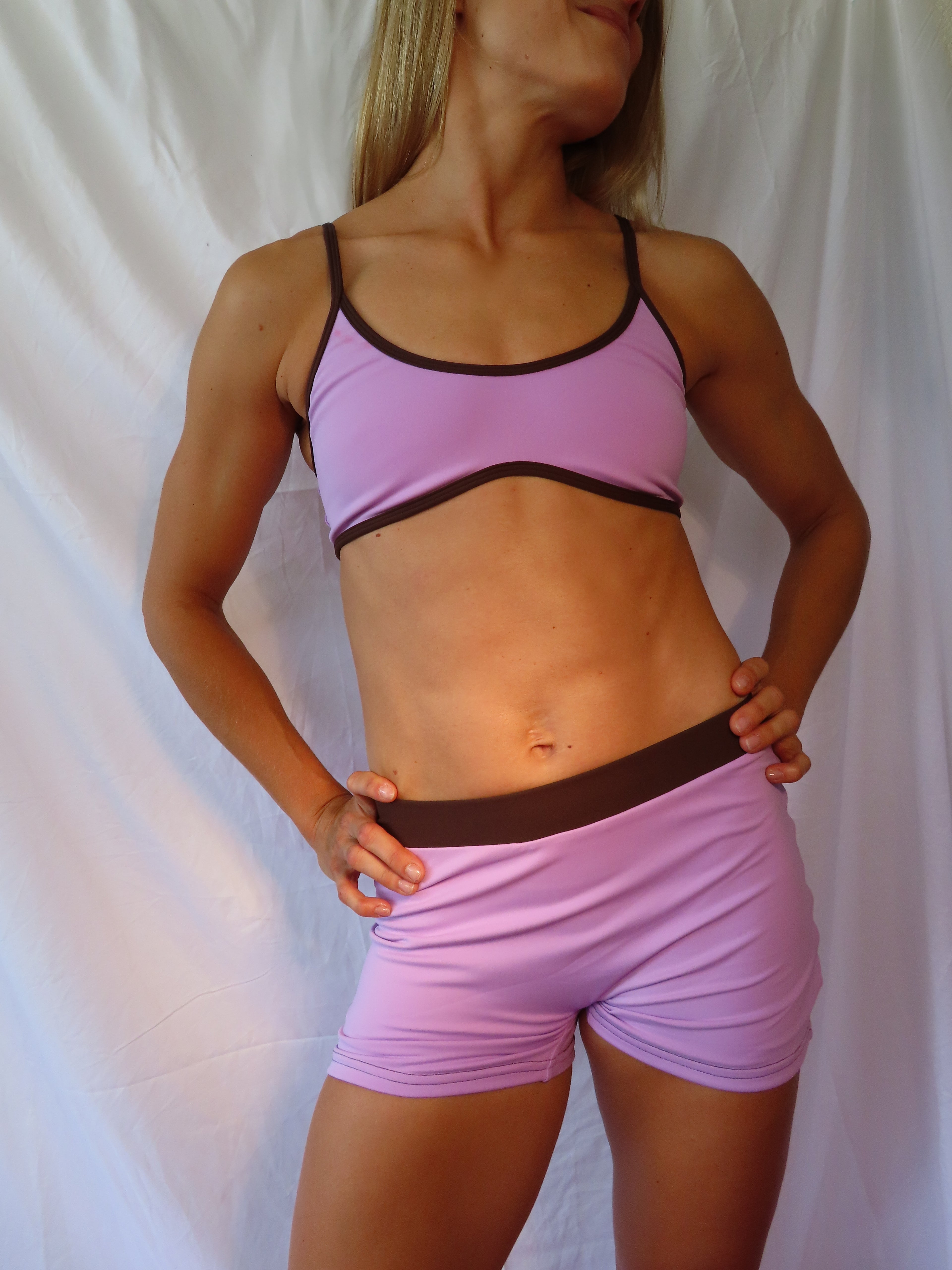 Short Betty - lila y café